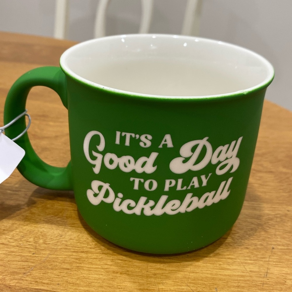 NWT.  Eccolo, 16oz., ceramic mug.